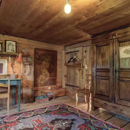 Le Monteiller Alpstuga